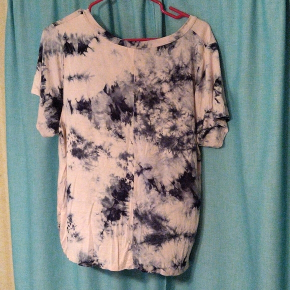 Tie Dyed Shirt - Picture 2 of 5